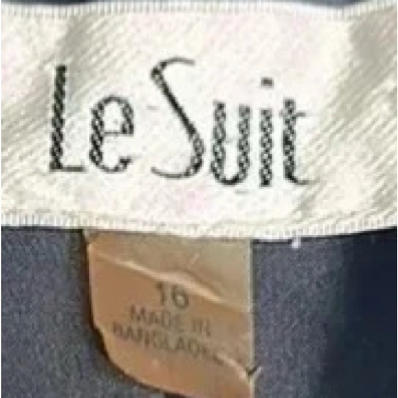 Le Suit blazer size 10,retro vibe,Y2K ,contrast piping,navy,coastal,office siren - Picture 10 of 11